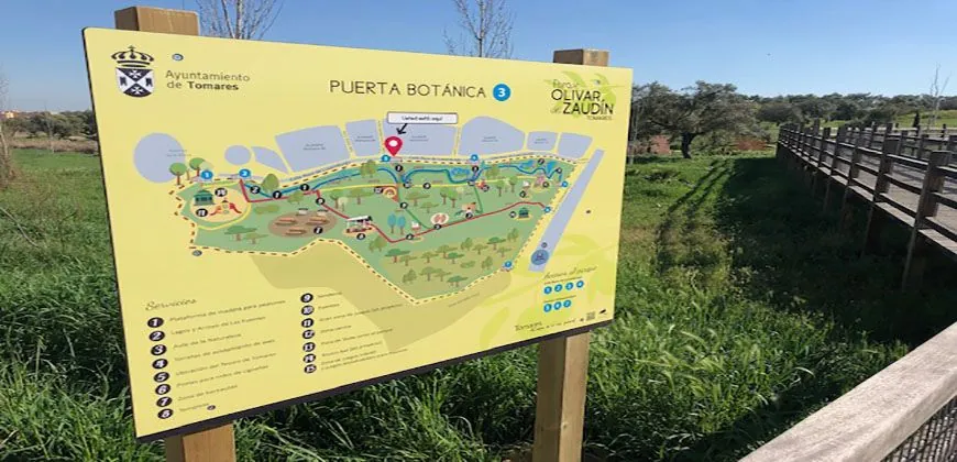 Cartelería y Señalética en el Parque Olivar del Zaudín (Tomares)