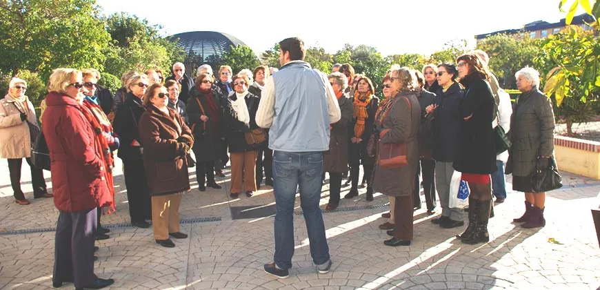 Proyecto ambiental: Visitas y Educación Ambiental en el Jardín Botánico UMA - Green Globe